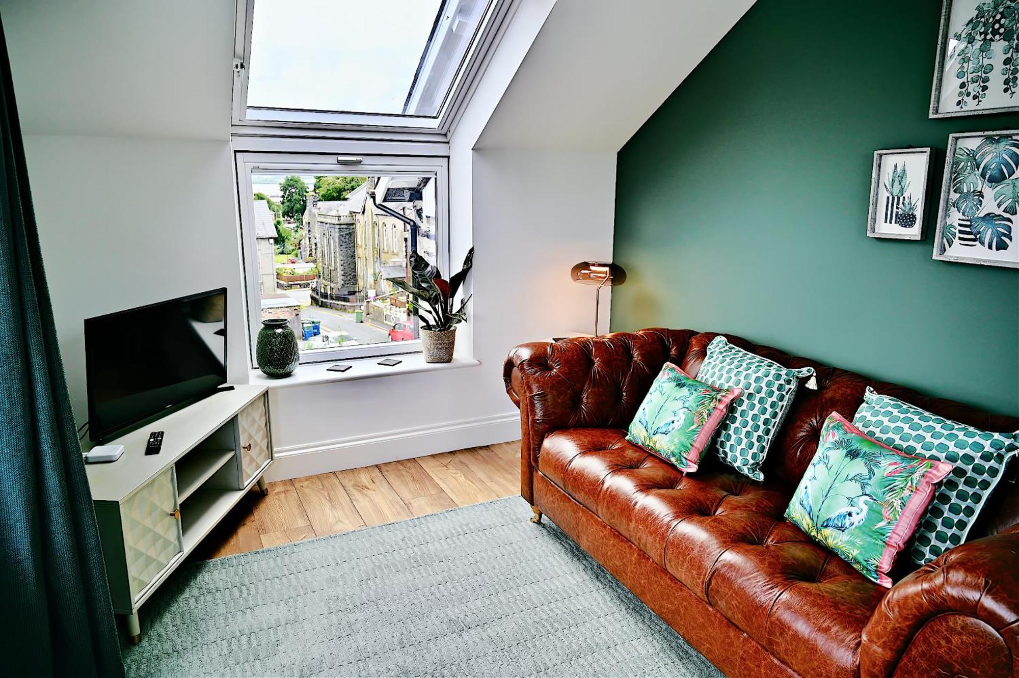 Porthmadog, Sleeps 11, 5 Bedrooms, 5 Bathrooms, Mountain Views Екстер'єр фото