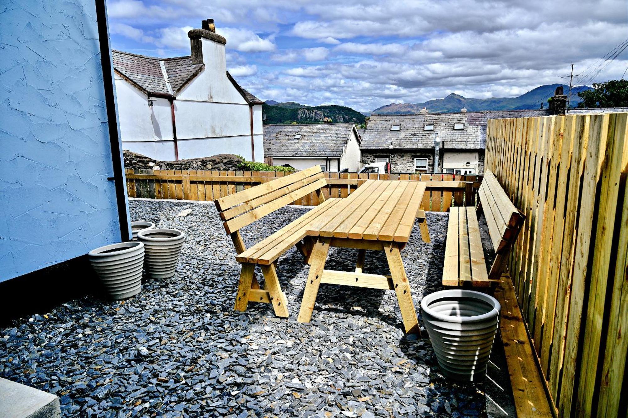 Porthmadog, Sleeps 11, 5 Bedrooms, 5 Bathrooms, Mountain Views Екстер'єр фото
