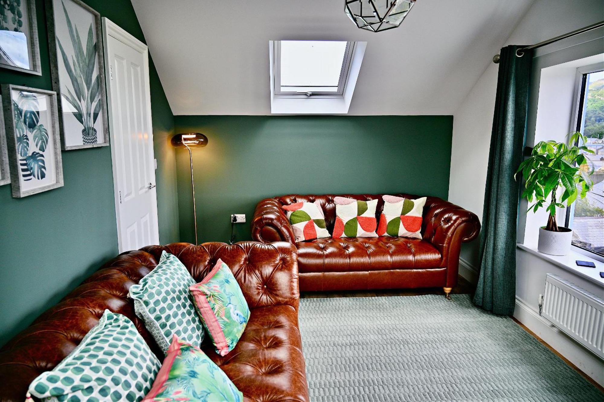 Porthmadog, Sleeps 11, 5 Bedrooms, 5 Bathrooms, Mountain Views Екстер'єр фото